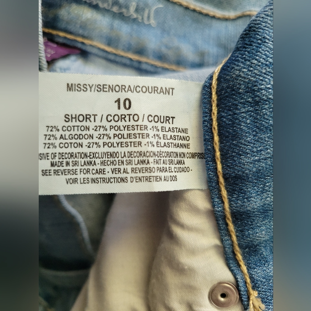 Gloria Vanderbilt Womens 2015 Amanda Style Light Denim Jeans. Size 10 Short - Picture 10 of 12